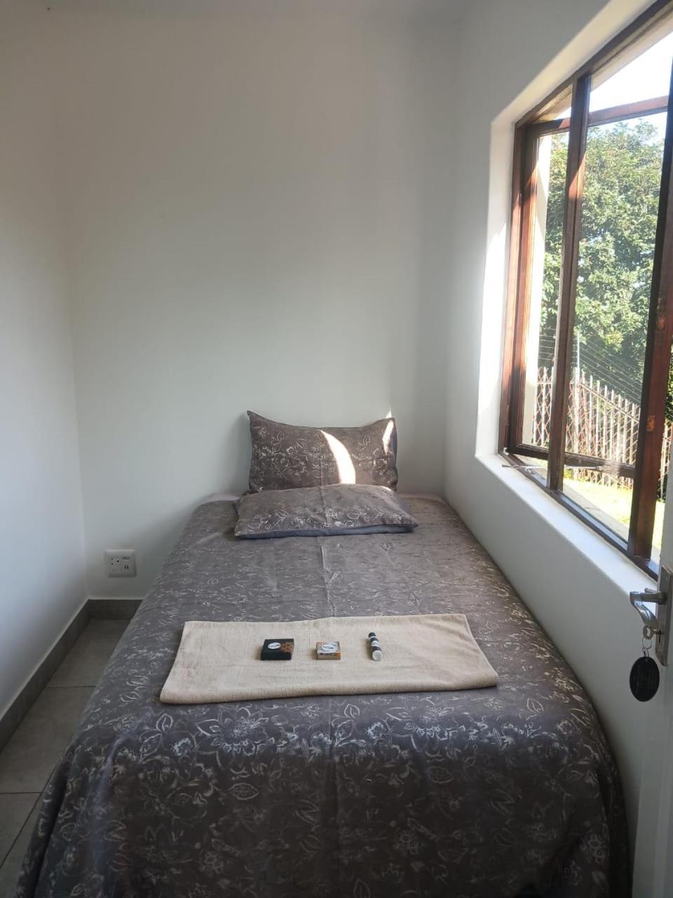 Seabreeze Modern Sleeps Up To 4 People *