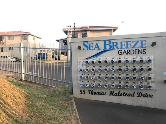 Aparthotel Seabreeze Modern Sleeps Up To 4 People *